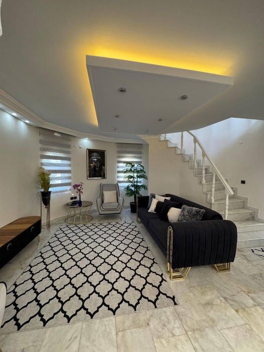 Продаж Вілла 4+1-330 Аланія. З басейном район Тюрклер ВНЖ!