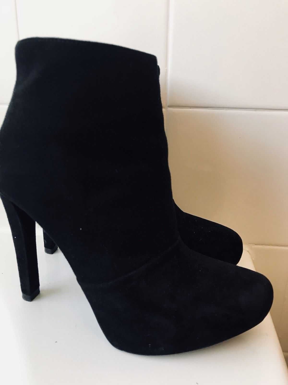 Botins compensados Zara