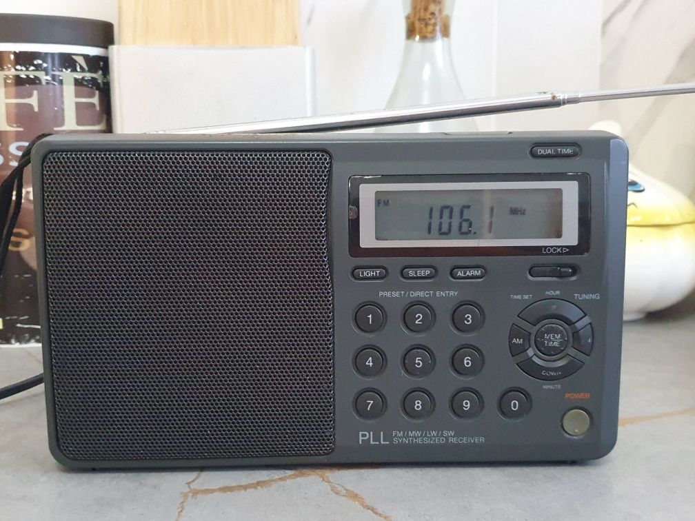 Radio tranzystorowe wielozakresowe Optimus c331e