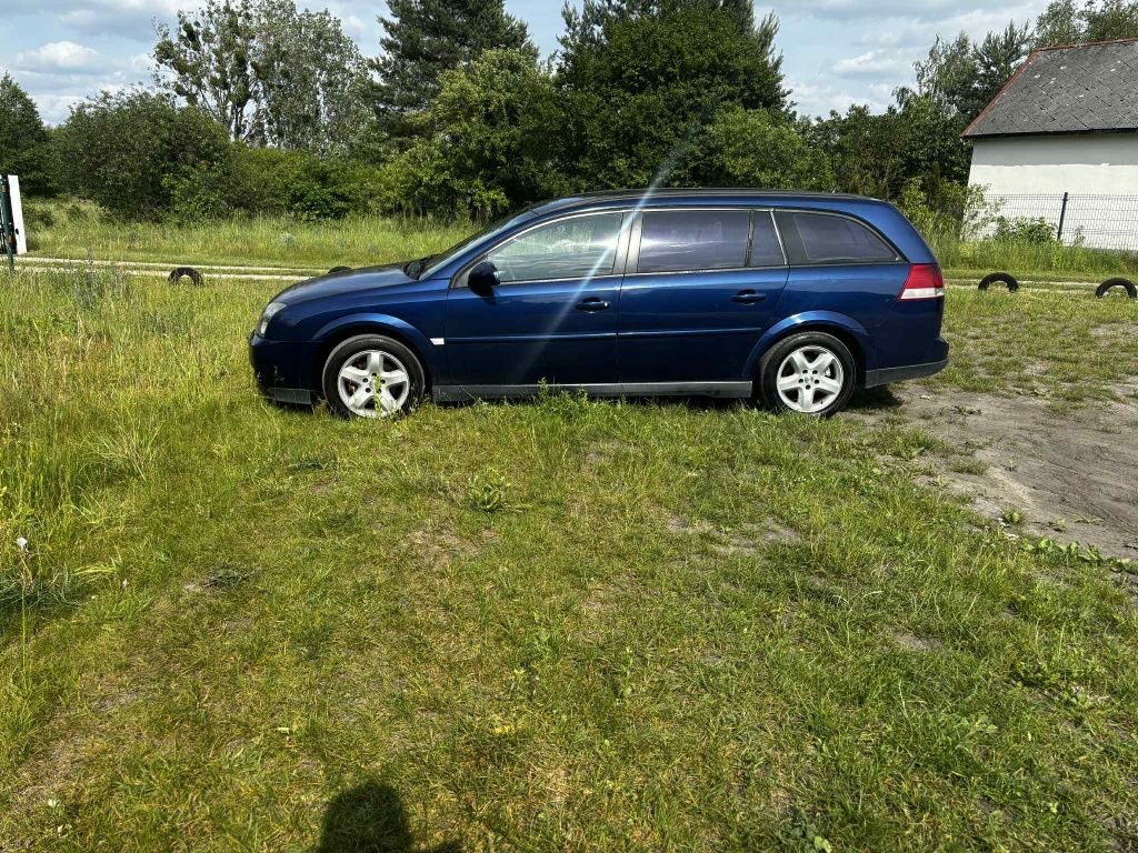 Opel Vectra C  1.9CDTI COMFORT
