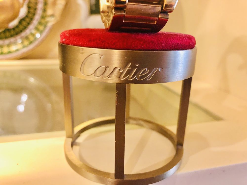 Luxuoso Suporte Relogio Cartier, original