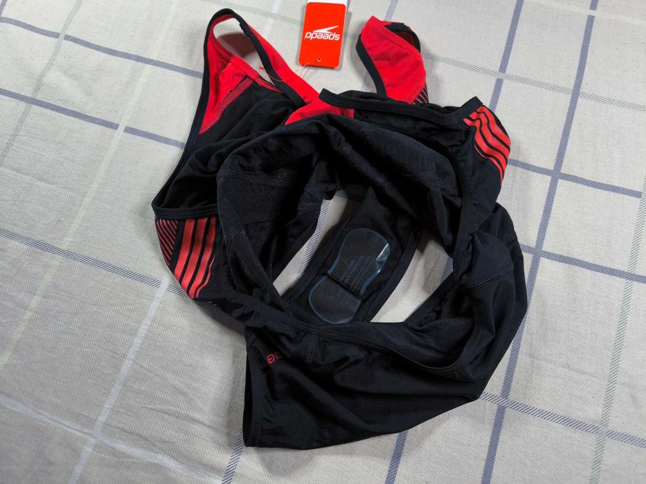 Купальник суцільний жіночий Speedo Plastisol Laneback р. 38/40