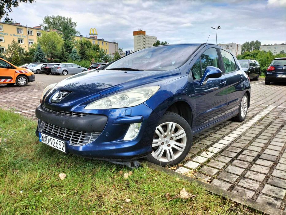 Peugeot 308, z dachem panoramicznym