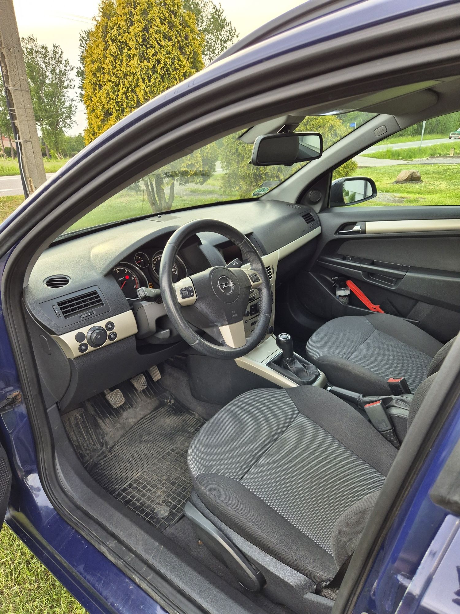 Sprzedam Opel Asra H 1.7 cdti