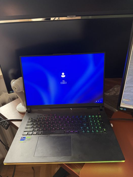 Laptop gamingowy rog strix scar 18