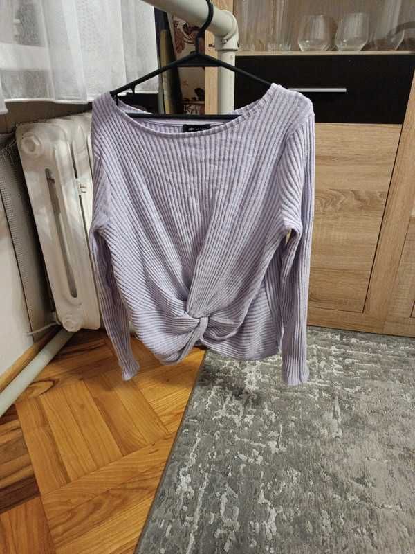 Liliowy sweter News Look