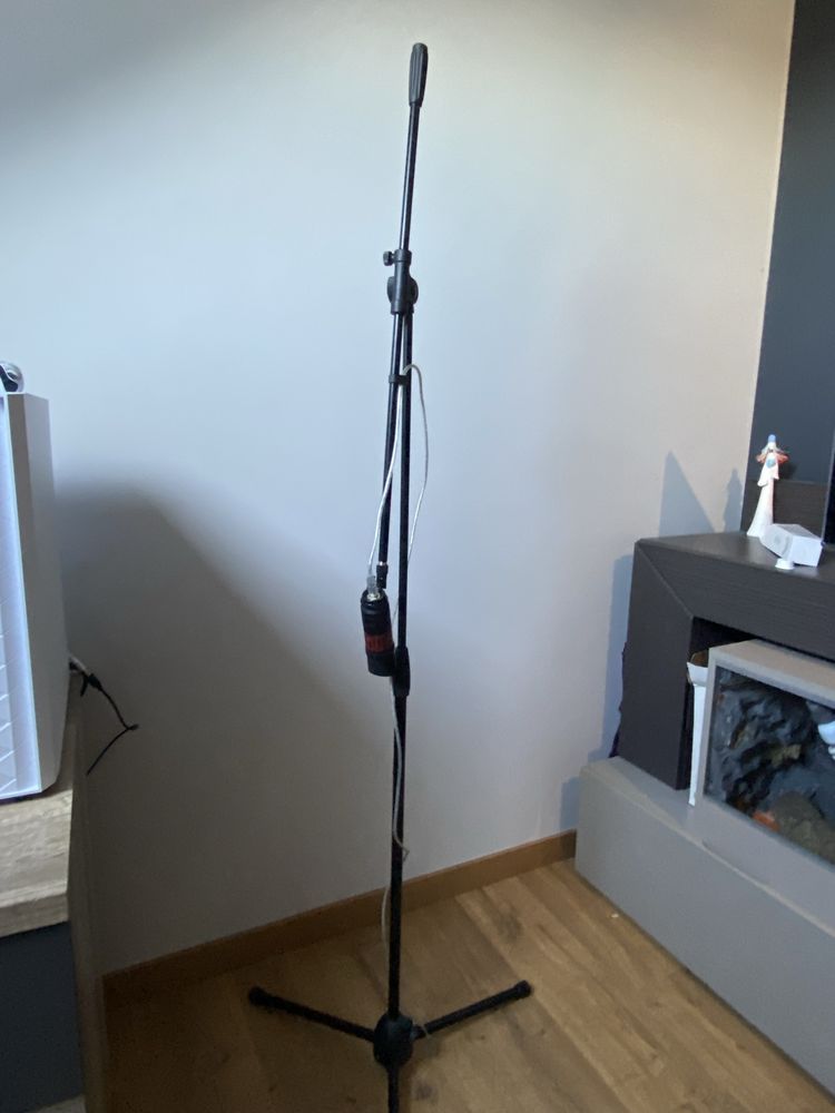 Mikrofon novox nc-1 black + STOJAK