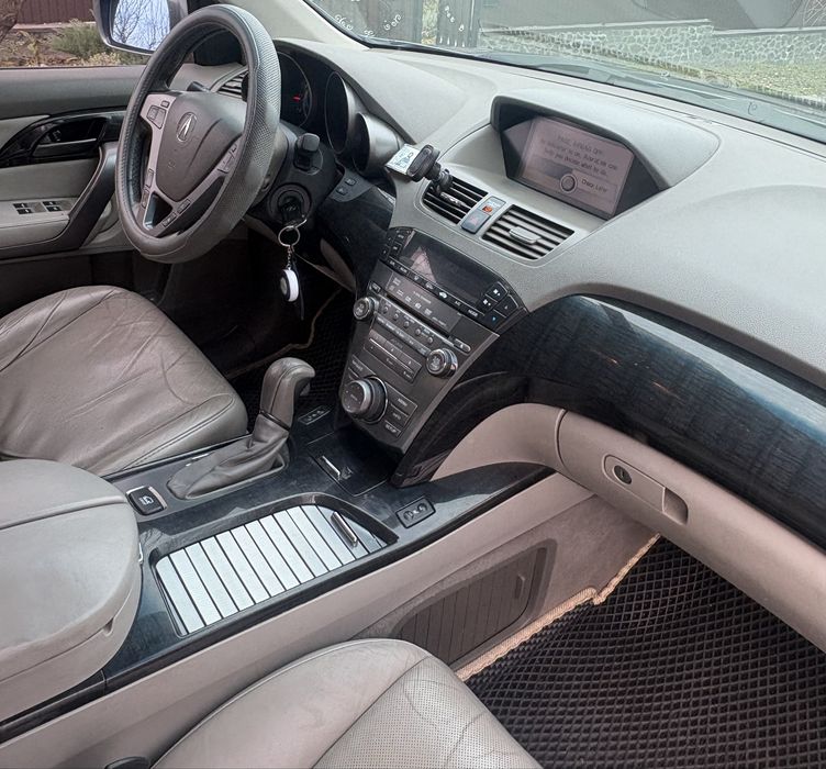 Продам Acura MDX