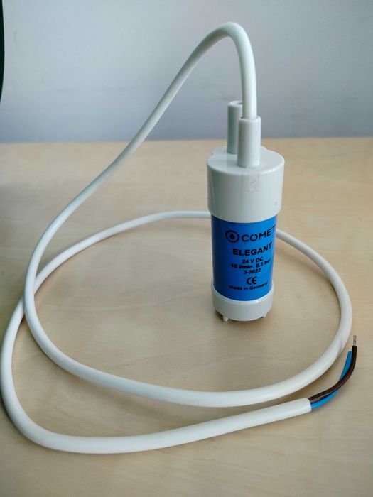 Pompka zanurzeniowa Elegant 24V, 10l/min, 0,5 bar marki Comet