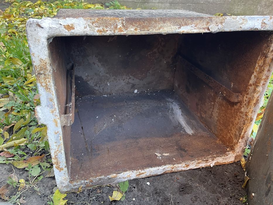 Духовка металева для печі