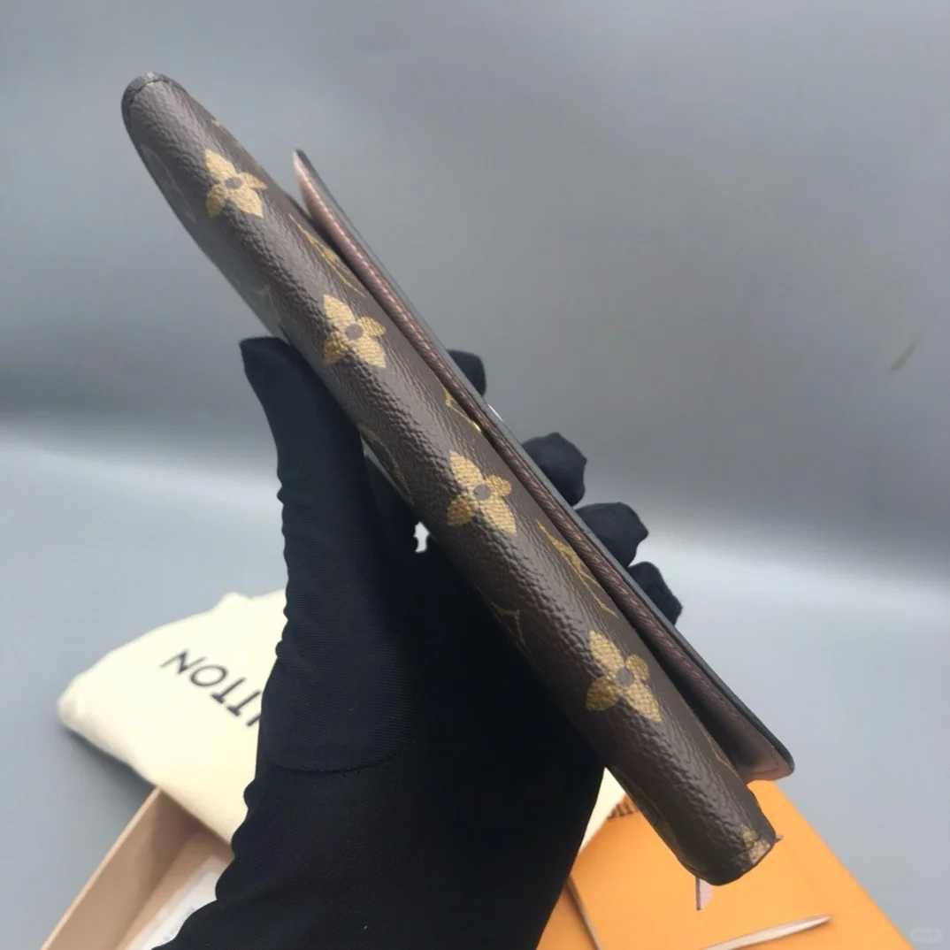 (Ostatni) Portfel damski Louis Vuitton Emilie Monogram różowa klamra