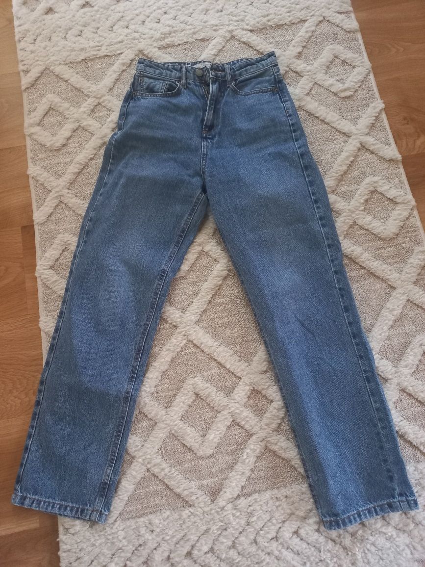 Spodnie jeans stradivarius