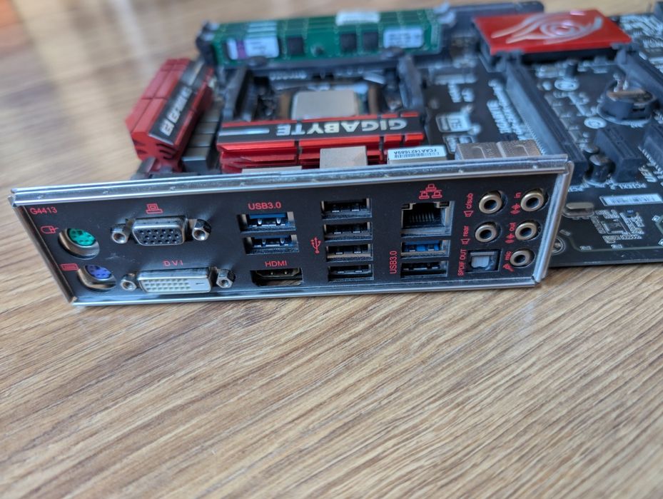 i7 4790k + DDR3 32gb + Gigabyte Z97x Gaming 5