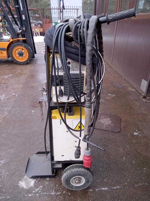 Spawarka ESAB FALTIG-250 DC + chłodnica OZAS ESAB UChW-2/3 kemppi