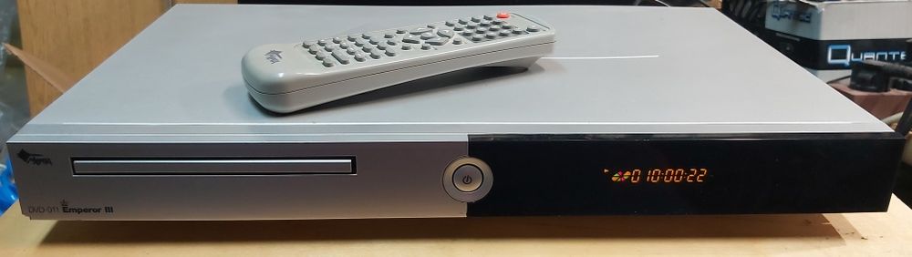 Odtwarzacz Manta Emperor dvd mp3 używany