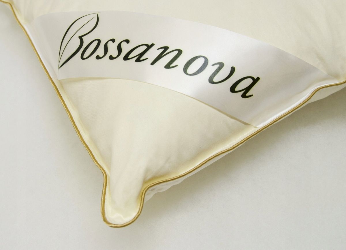 Poduszka Bossanova Soft 70x80 Kremowa Półpuchowa