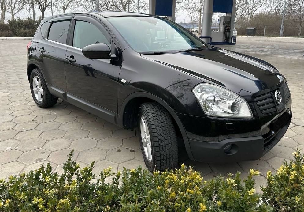 Продам Nissan Qashqai