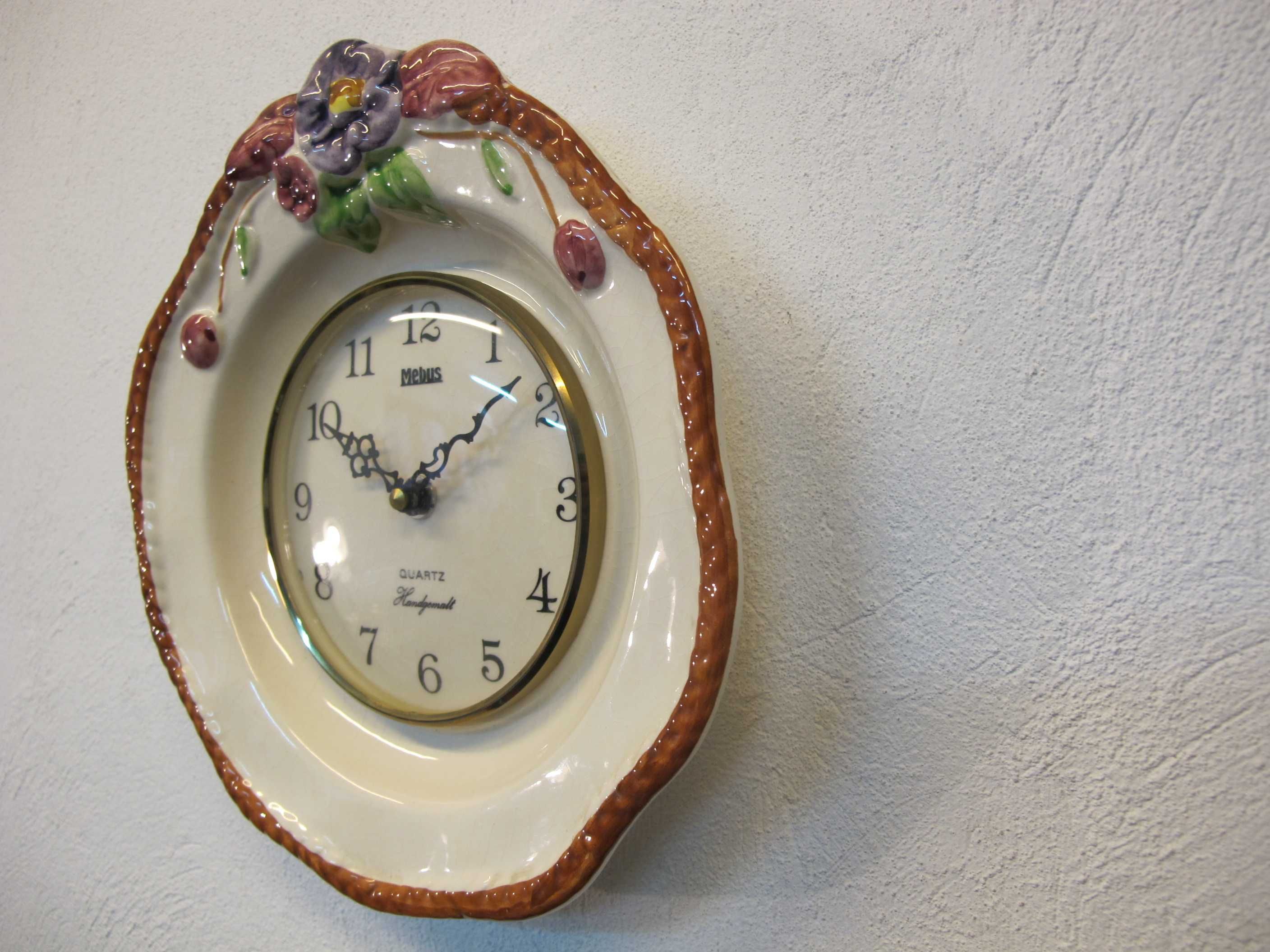 Zegar ceramiczny Mebus Junghans W737 talerz kwiaty ręcznie malowany