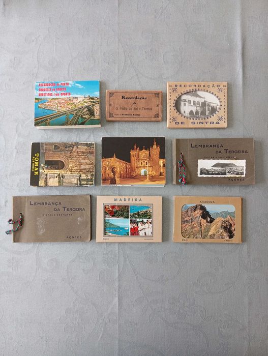 Coleção de carteiras de postais em miniatura de Portugal
