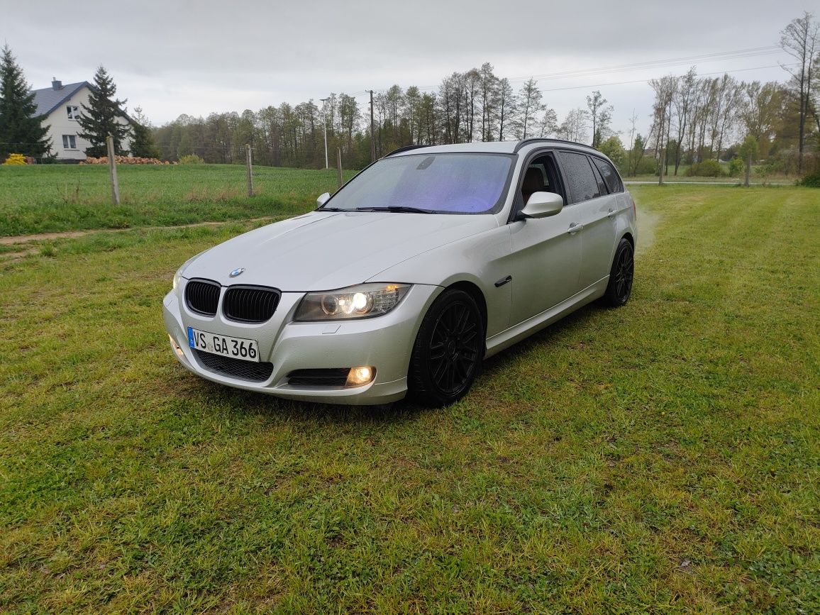 BMW e91 2011r 2.0