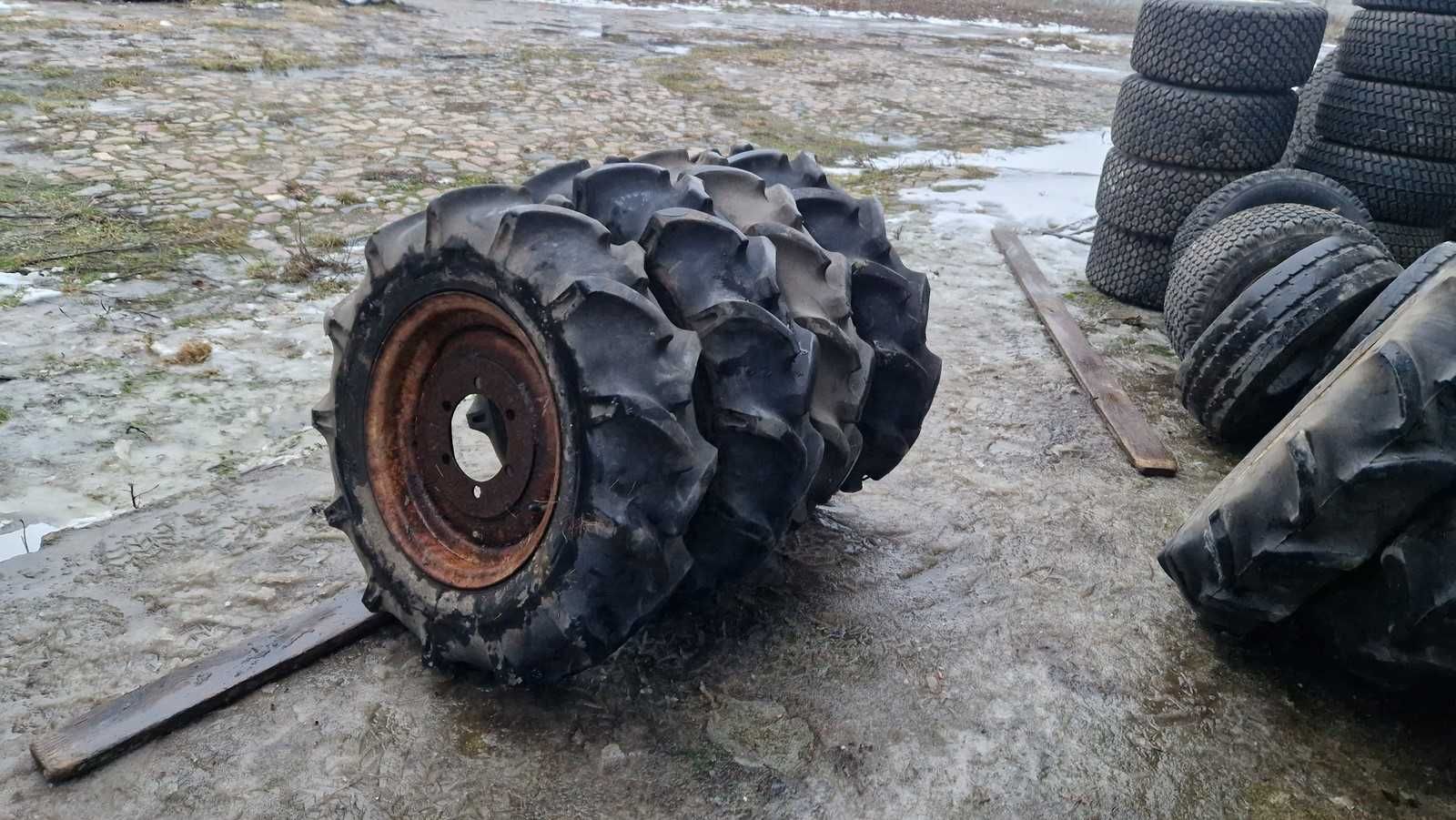 8-16 Bridgestone Mini Traktorek Iseki Kubota Yanmar