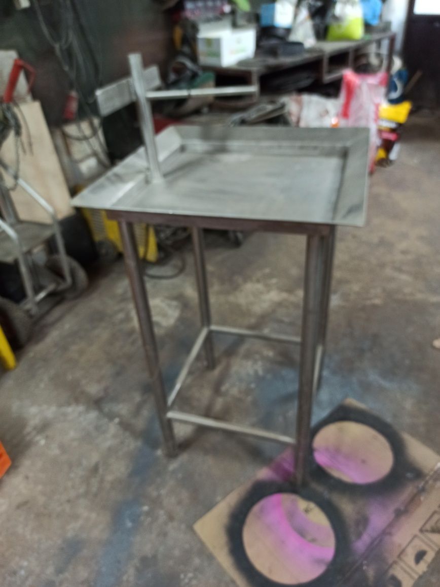 Mesa em inox para papagaio ou outras aves