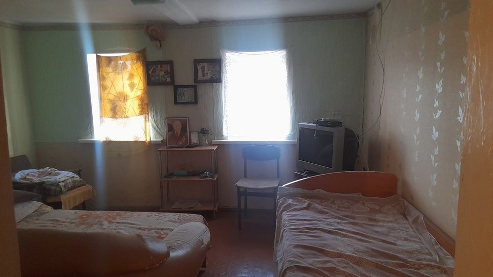 Продам дом с.Петровское Балакл. р-н