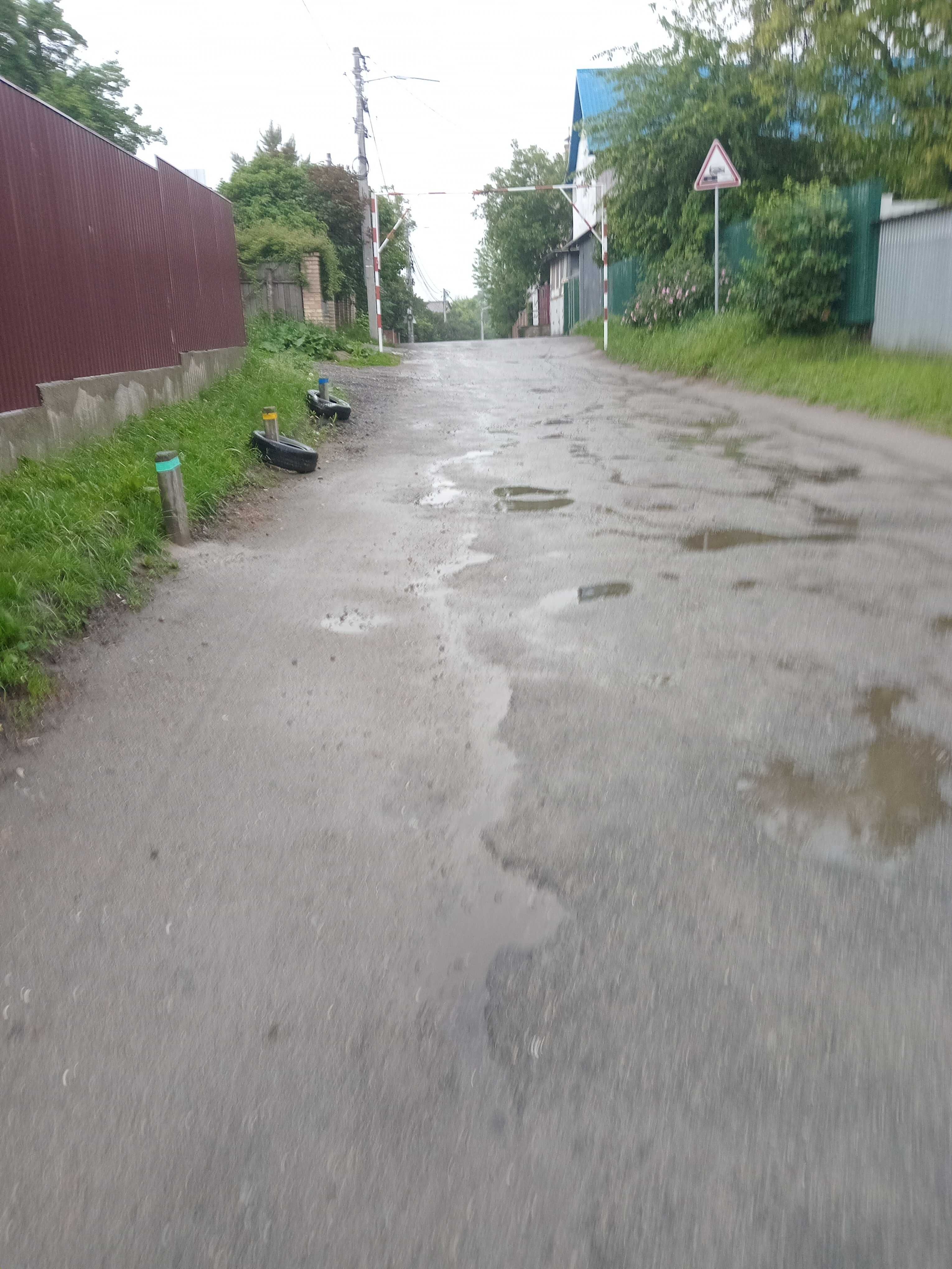 Здам будинок потребує ремонту. Київ, район Солом"янський. Торг