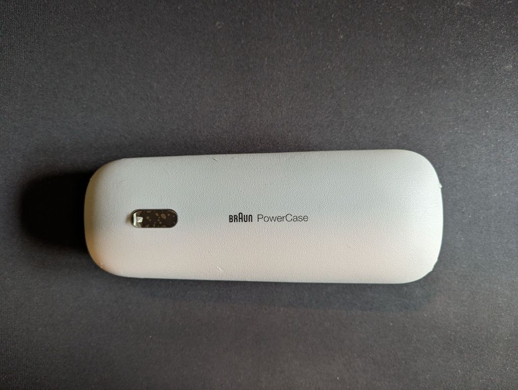 Безпровідна зарядка: Power Case (PowerCase) для бритви Braun