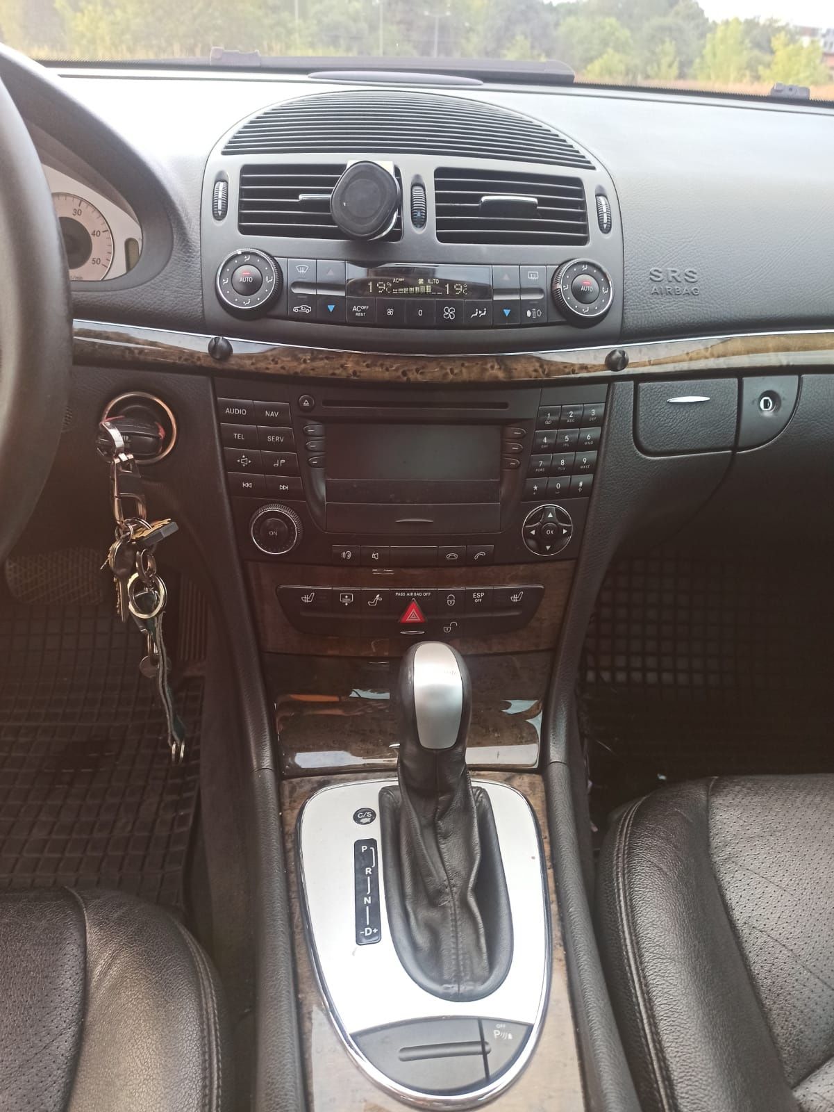 Mercedes w211 , 3.2 cdi R6, avantgarde , 2004 rok .