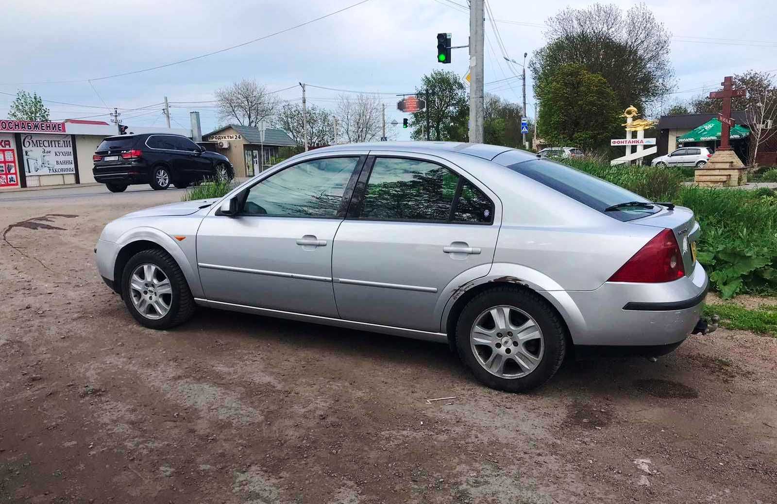 Запчасти Ford Mondeo 3 2,0 дизель Ghia дверь двери форд мондео