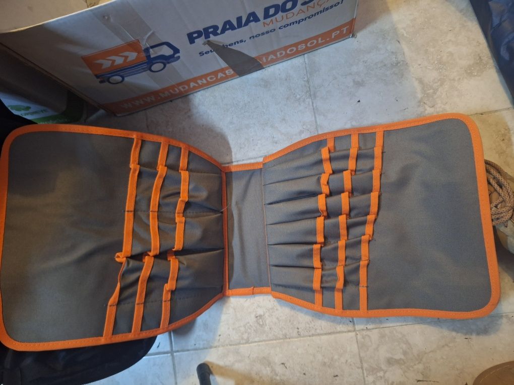 Mochila DEXTER  multiusos.