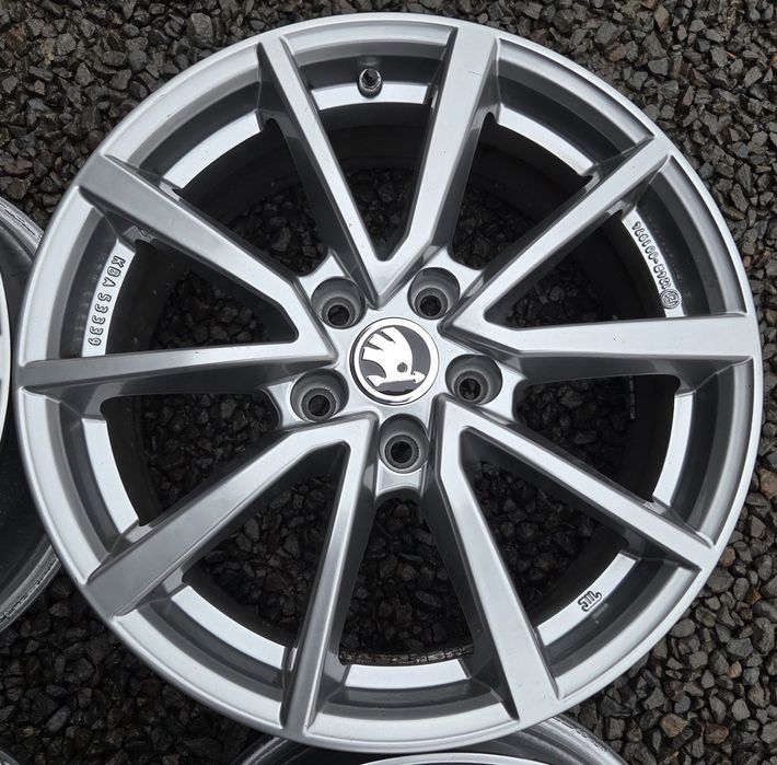 5 112 R17 Scoda Octavia Superb Karoq