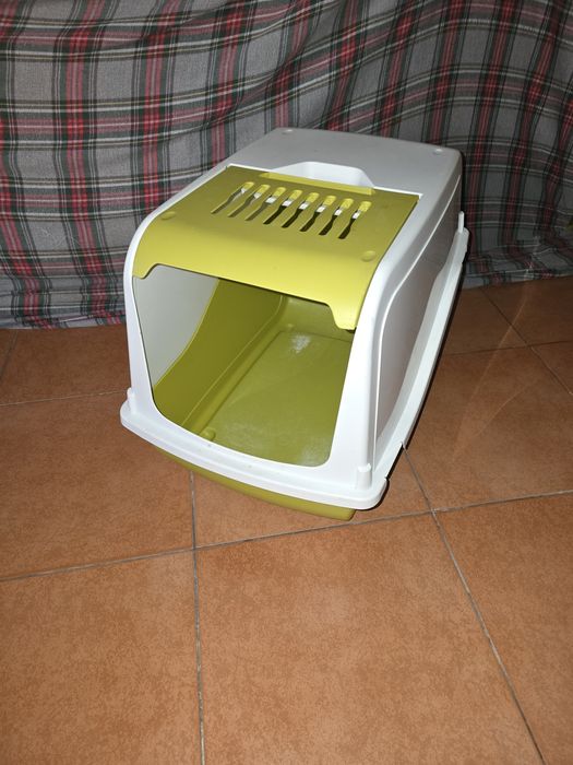 Wc / caixa de areia / casota para gato