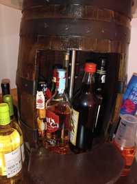 Mini Bar em barril