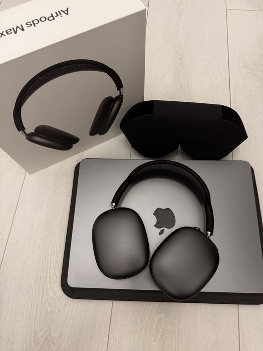 Продам AirPods Max