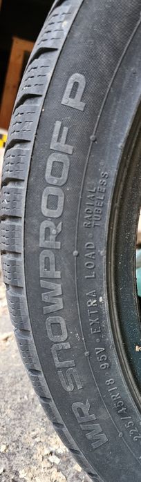 Opony zimowe Nokian WR Snowproof P 225/45 R18 5mm