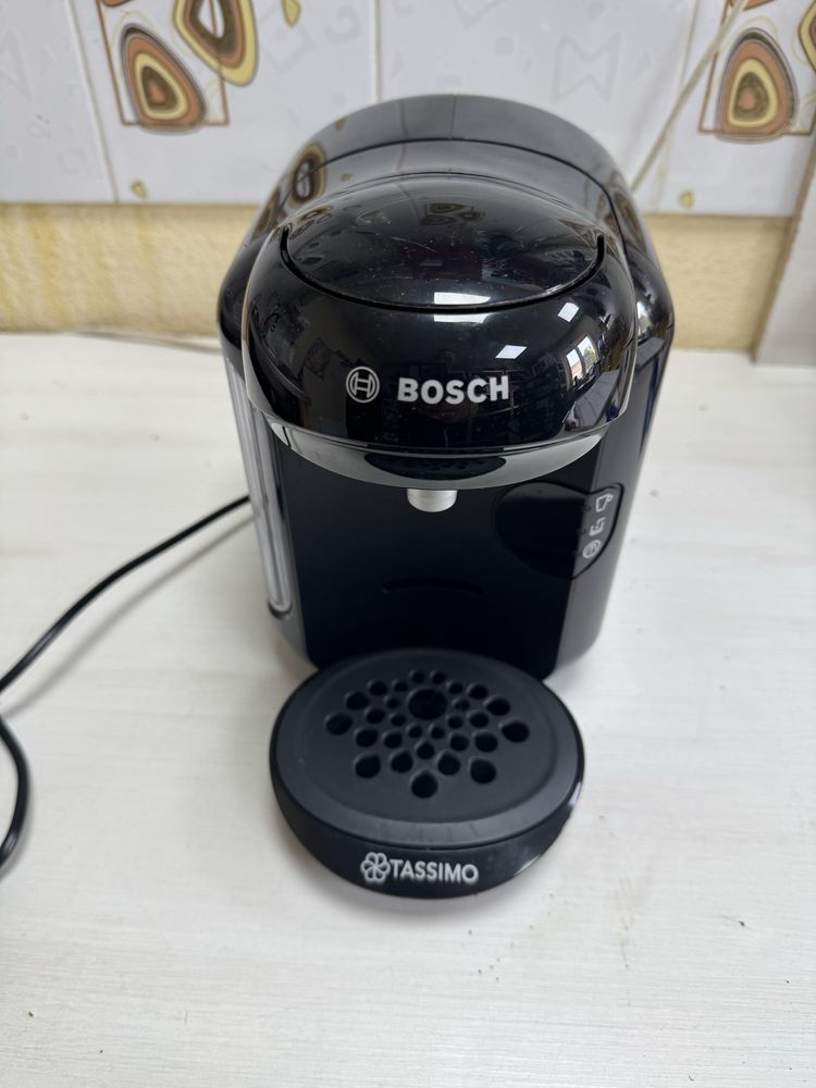 Bosch Tassimo happy tas 1002 капсульна кавоварка стан новоі подарунок