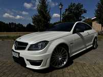 Mercedes W204 C63 AMG Performance