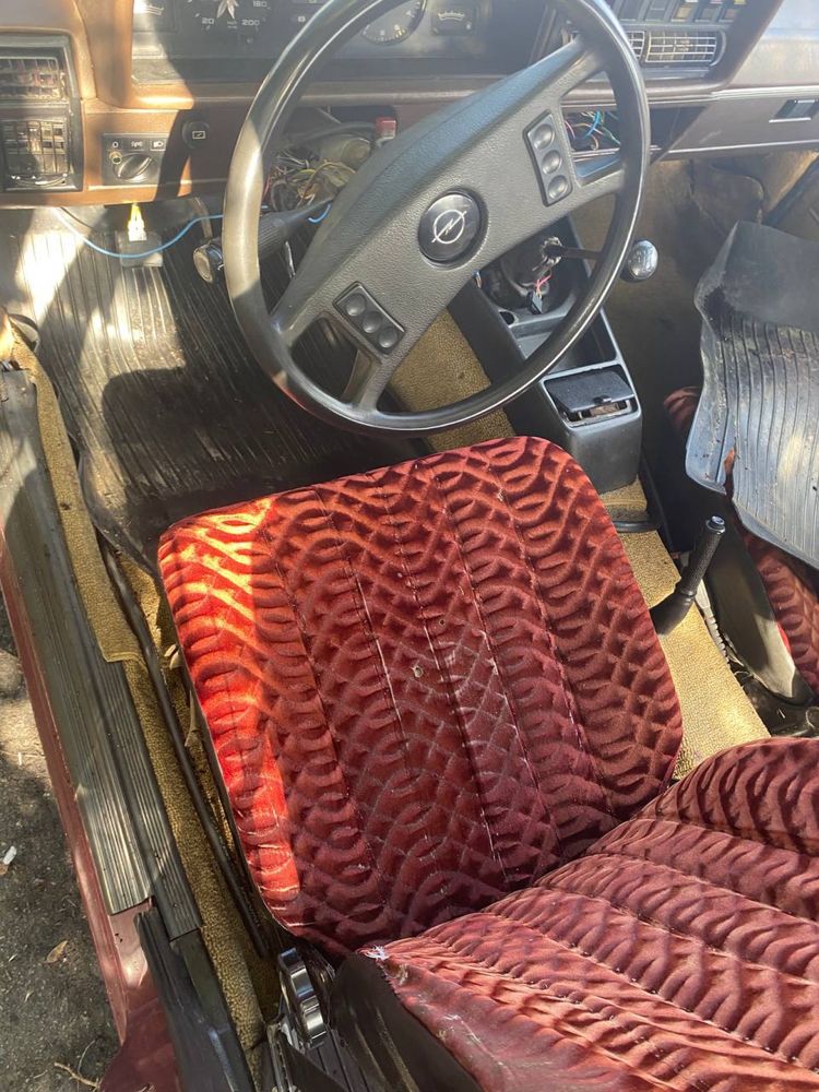 Авто Opel Rekord E