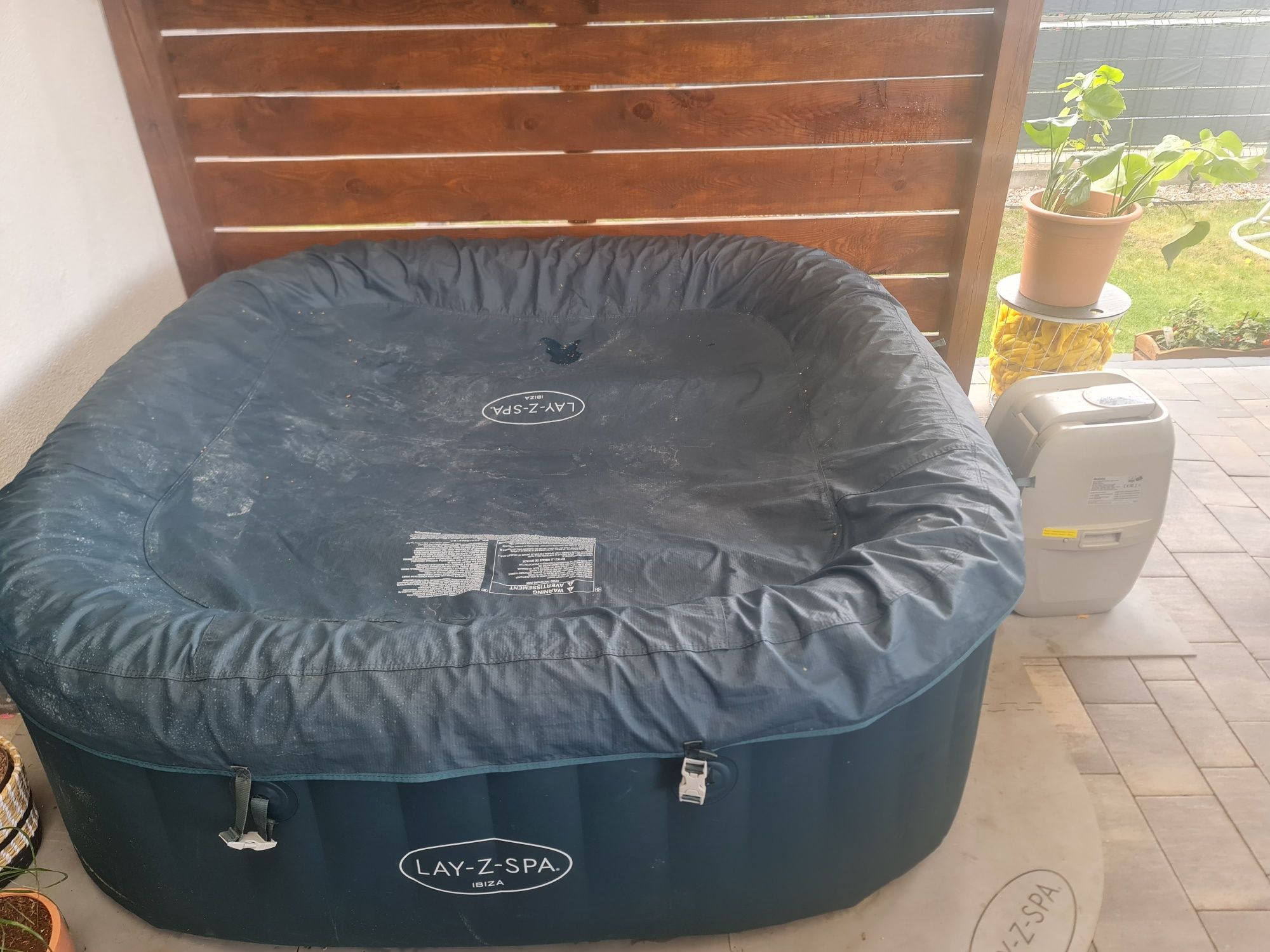 Jacuzzi lay-z-spa