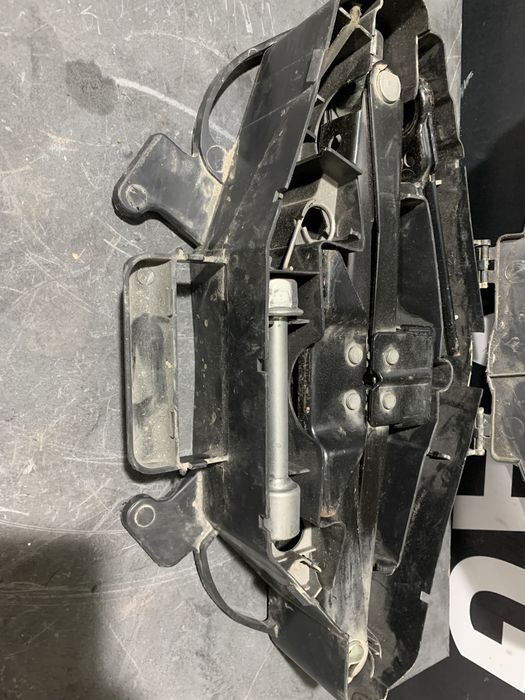 Домкрат рено трафік, комплект ключ крюк домкрат трафік, набор домкра