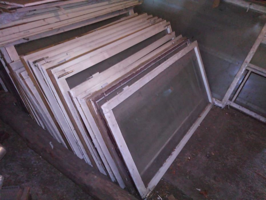 Рами віконні дерев'яні зі склом