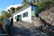 Armazém c/ Terreno - Bouro Santa Maria