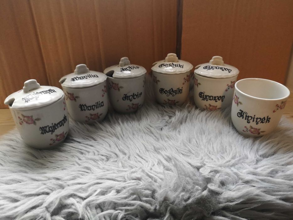 Przyprawniki Wałbrzych sygnowane