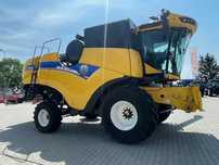 New Holland NEW HOLLAND CX6.80  Kombajn zbożowy New Holland CX6.80 Nowy napęd 4x4 - WYPRZEDAŻ