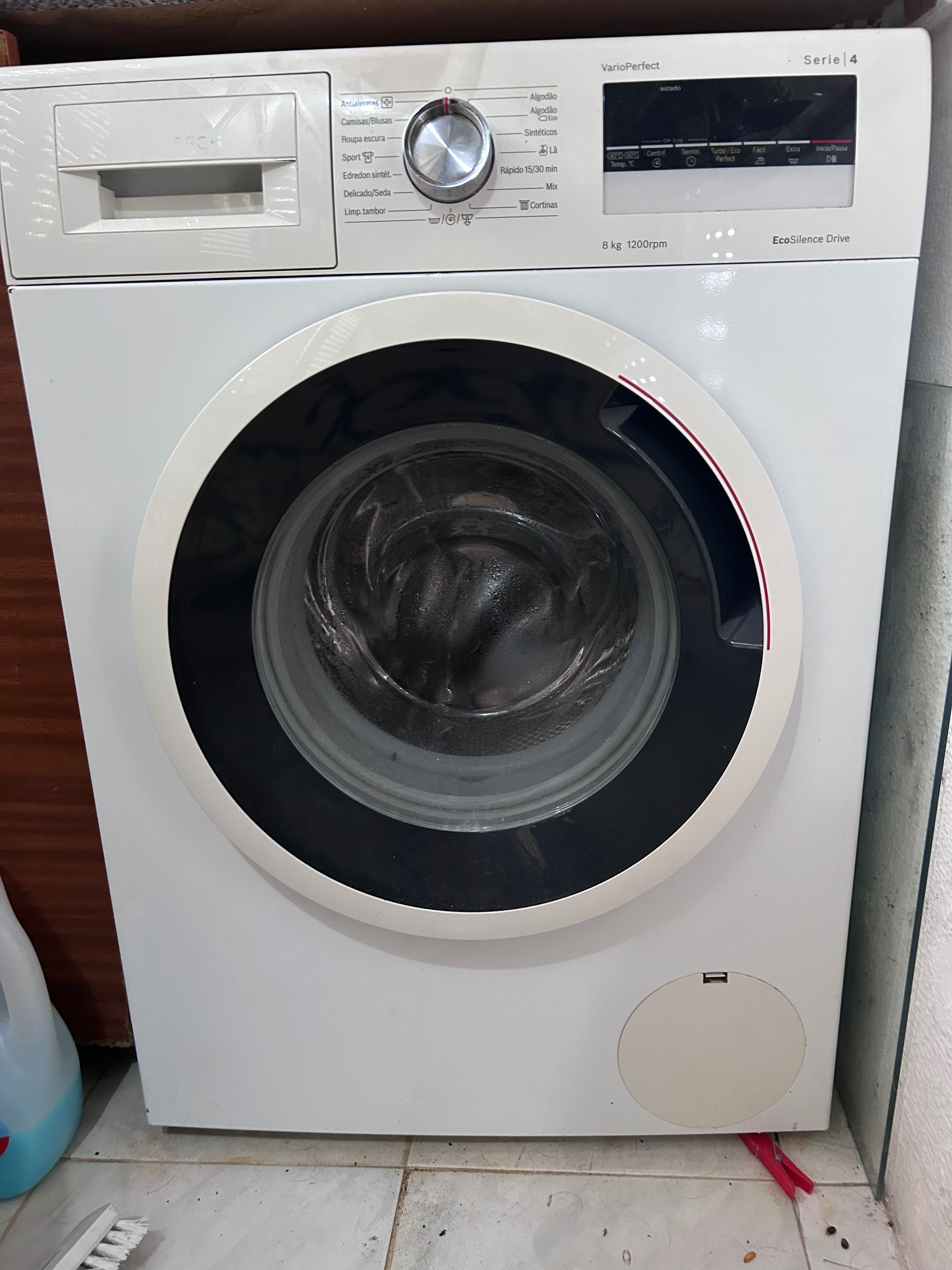 Máquina de lavar roupa