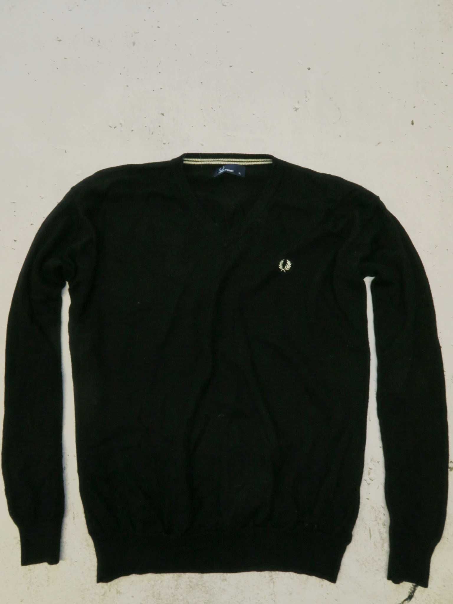 Fred Perry sweter wełniany w szpic XL