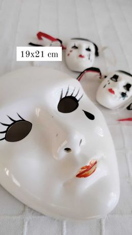 Porcelanowa maska błazna XL