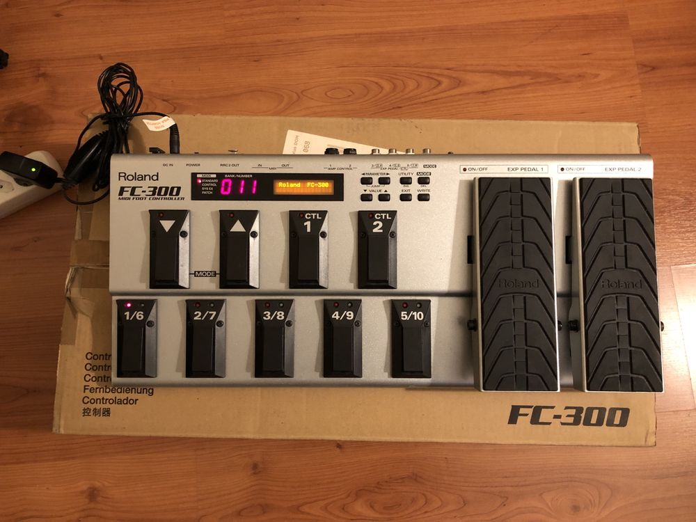 Controlador MIDI Roland FC-300